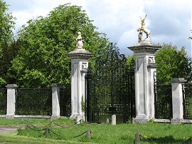 Entry gates to Wimpole Hall
