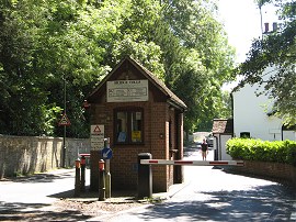 Toll booth, Whitchurch Bridge