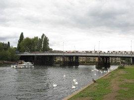 Walton Bridge