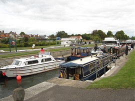 Sunbury Lock - 39