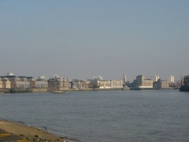 View down towards the Isle of Dogs